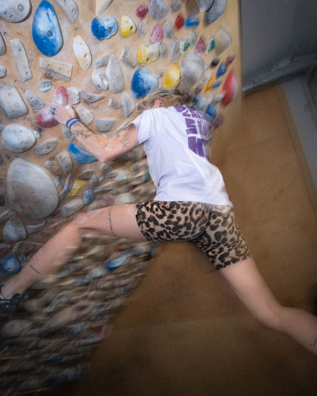 Bouldering Sucks Tee